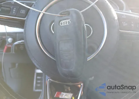 2017 Audi S8 4.0T Plus z USA, uszkodzony, nr VIN WUAJ5AFD4HN900746